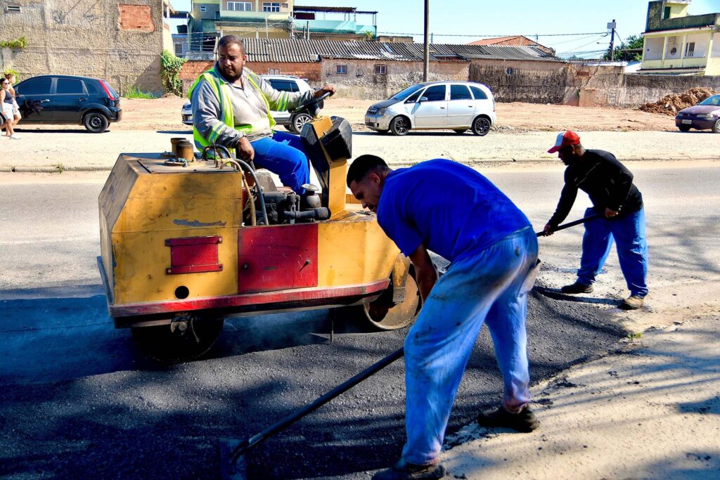 Prefeitura realiza recapeamento asfáltico na Avenida Joaquim da Costa Lima em São Bernardo