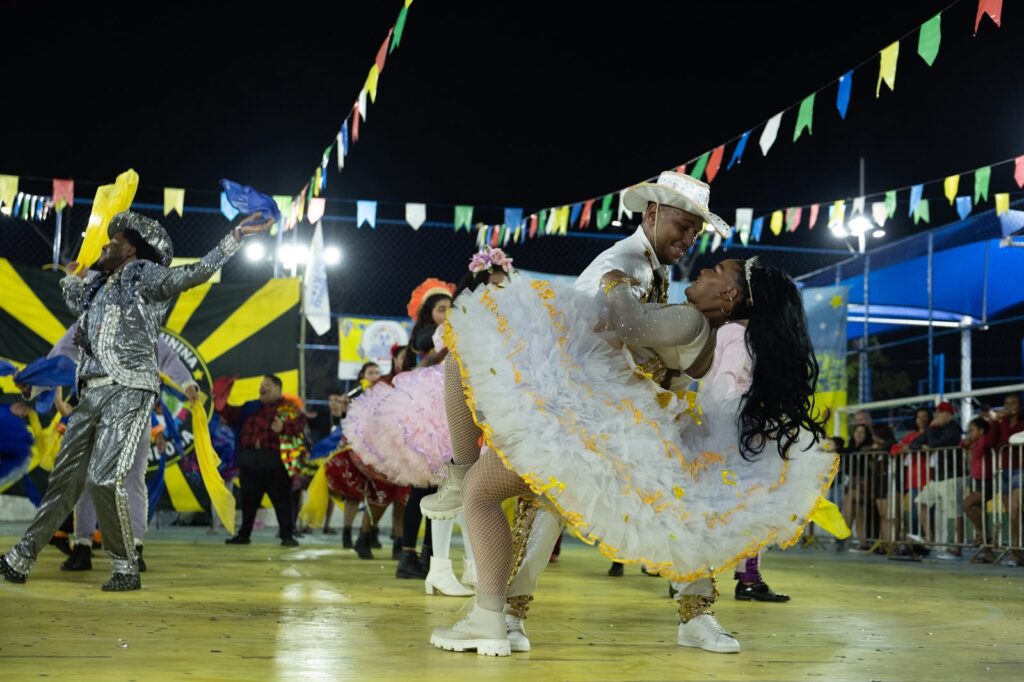Vila Olímpica da Nova Piam vira grande Arraiá com três dias da ‘Festa Junina Viva Bem Belford Roxo’ e ‘39º Festival Moçada que Agita de Quadrilhas’