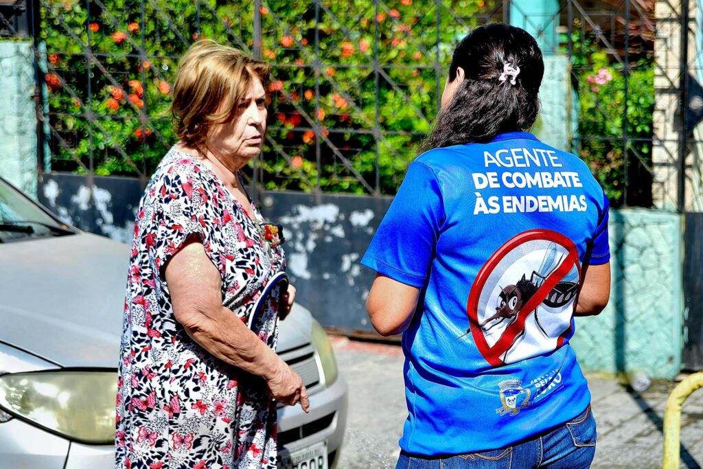 Secretaria Municipal de Saúde realiza ação de reforço no combate a roedores no Centro de Belford Roxo