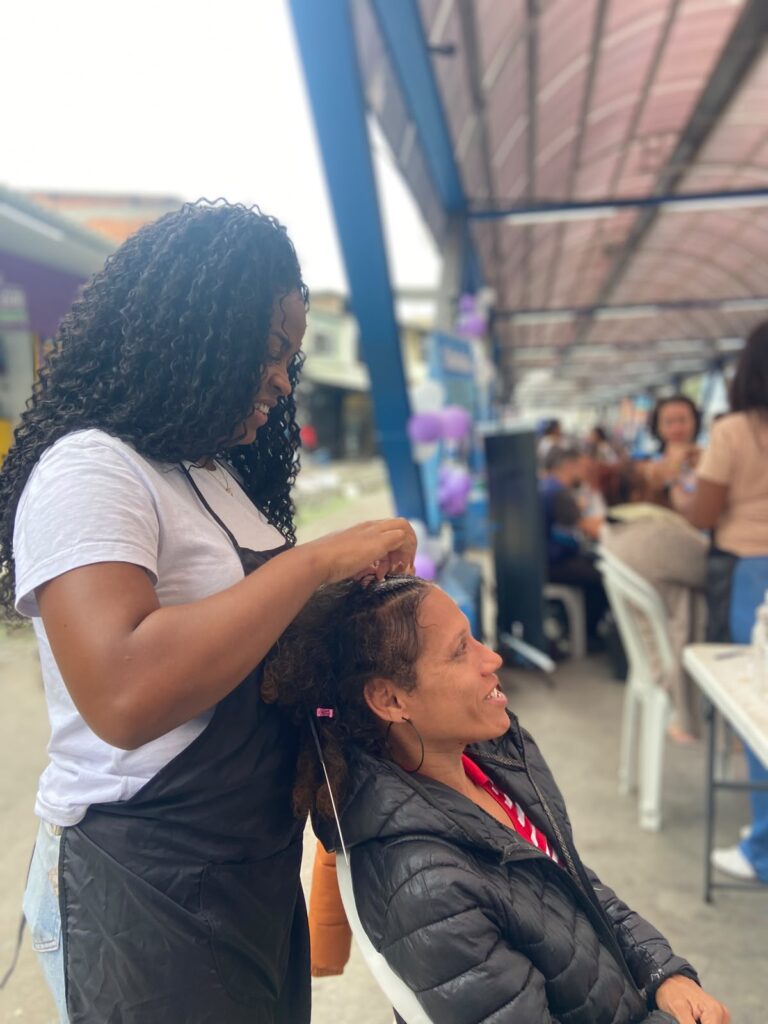 Belford Roxo leva Lei Maria da Penha ao Centro da Cidade com ação social