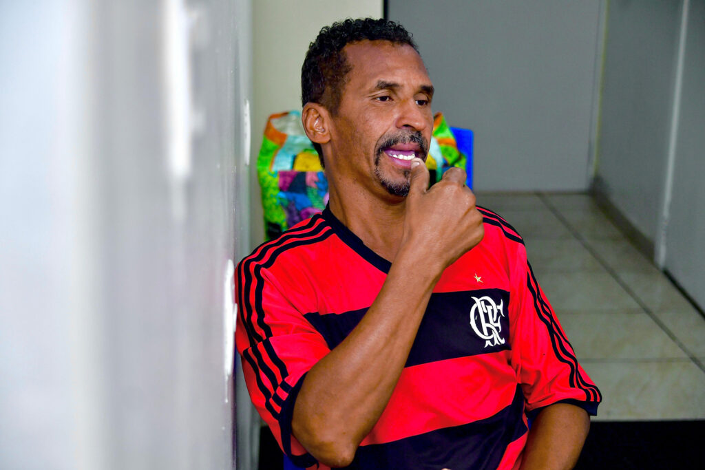 Almoço, exibição de filme e karaokê marcam Dia Nacional de Luta da População de Rua em Belford Roxo