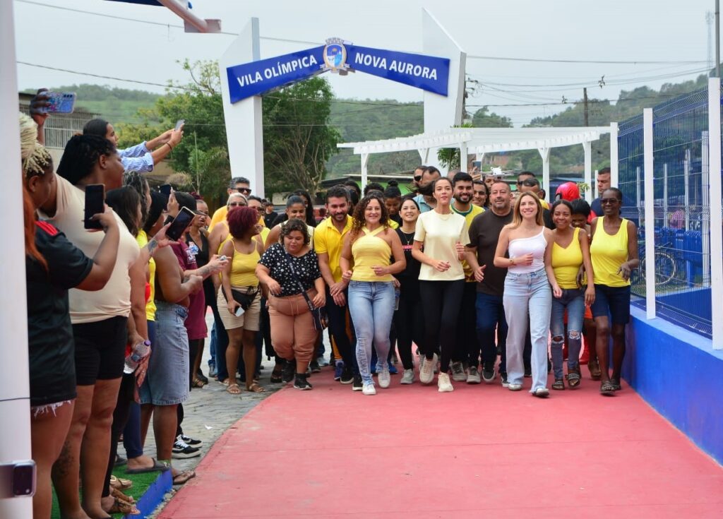 Prefeita Mariana Canella inaugura Vila Olímpica em Nova Aurora