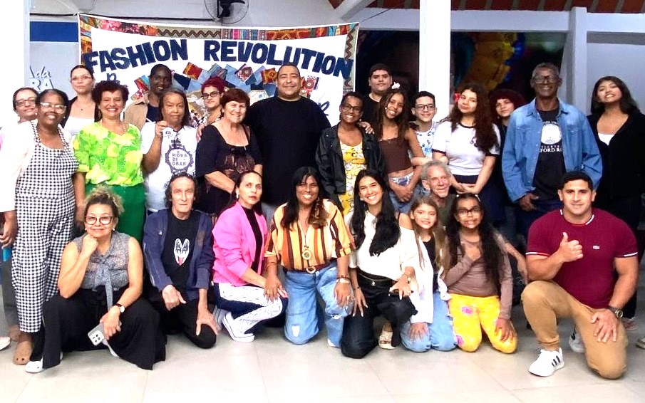 Sarau de Histórias: Casa de Cultura de Belford Roxo celebra 2ª Edição do Fashion Revolution com moda circular, afeto e cultura