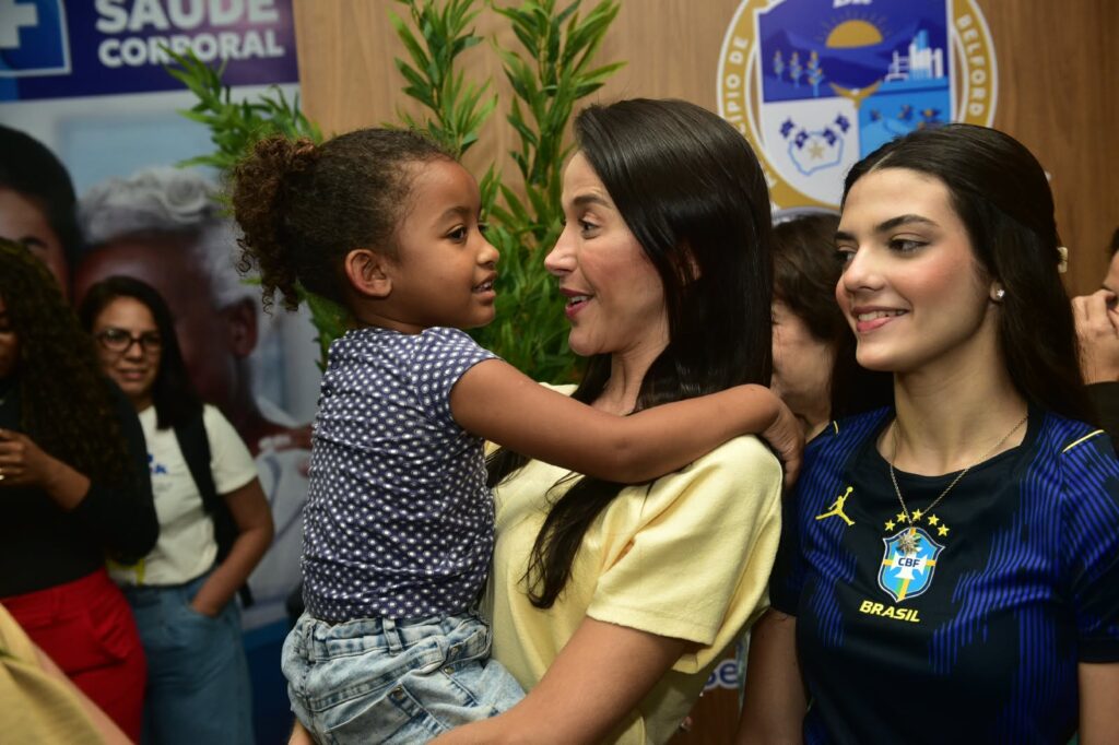Prefeita Mariana Canella inaugura o Centro de Qualidade de Vida Cooperativa, o segundo de Belford Roxo