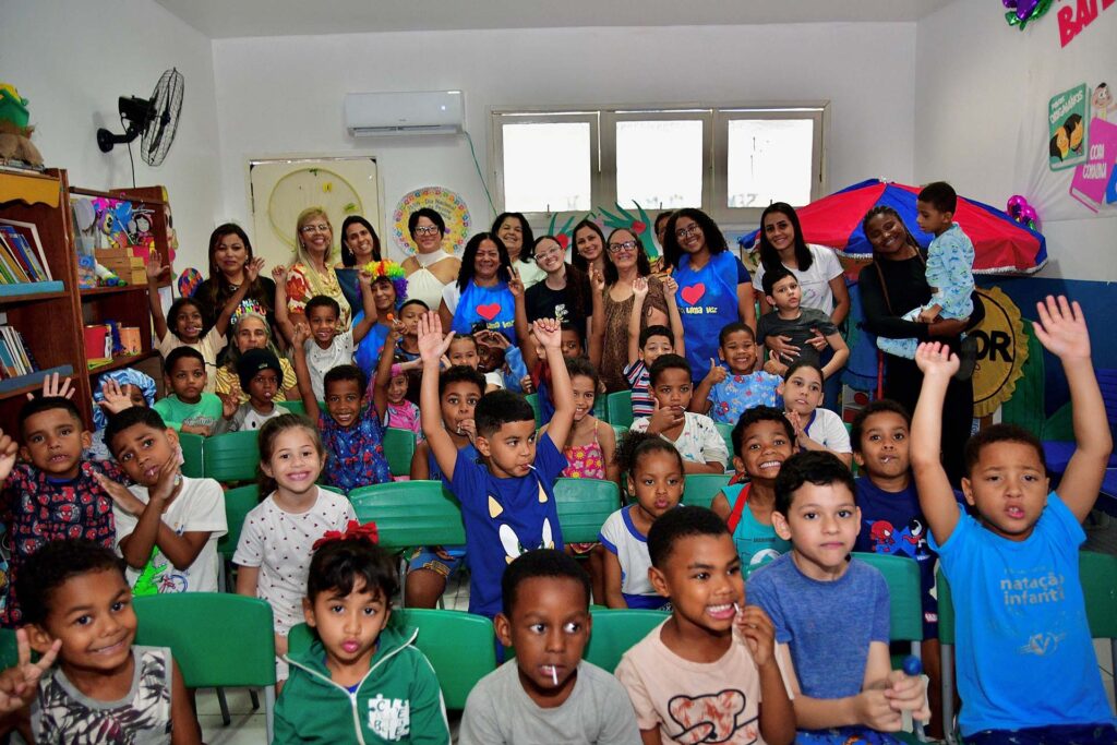 Semana da Criança tem atividades educativas, brincadeiras e cardápio saboroso para os alunos da rede municipal de ensino de Belford Roxo