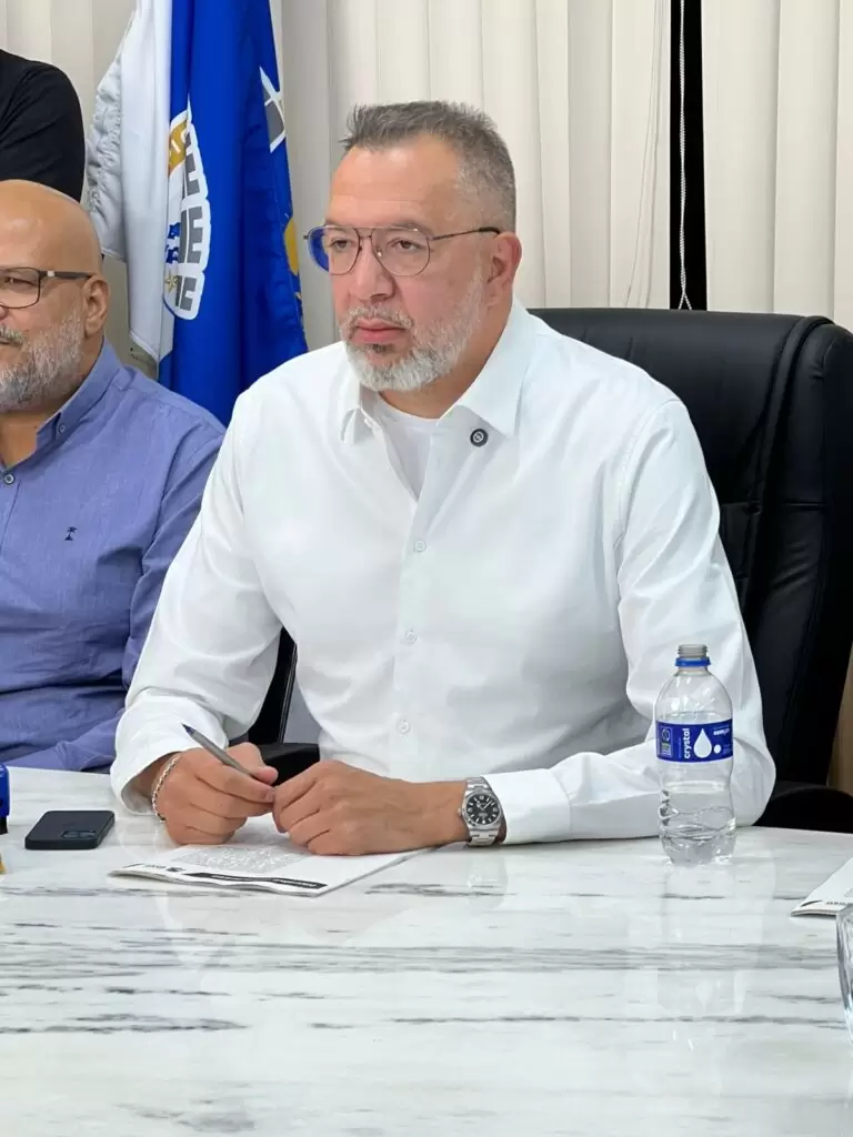 Prefeito Márcio Canella assina convênio com a Polícia Militar para reforçar a segurança em Belford Roxo